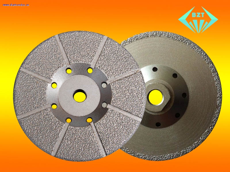 Brazed diamond grinding and cutting blade